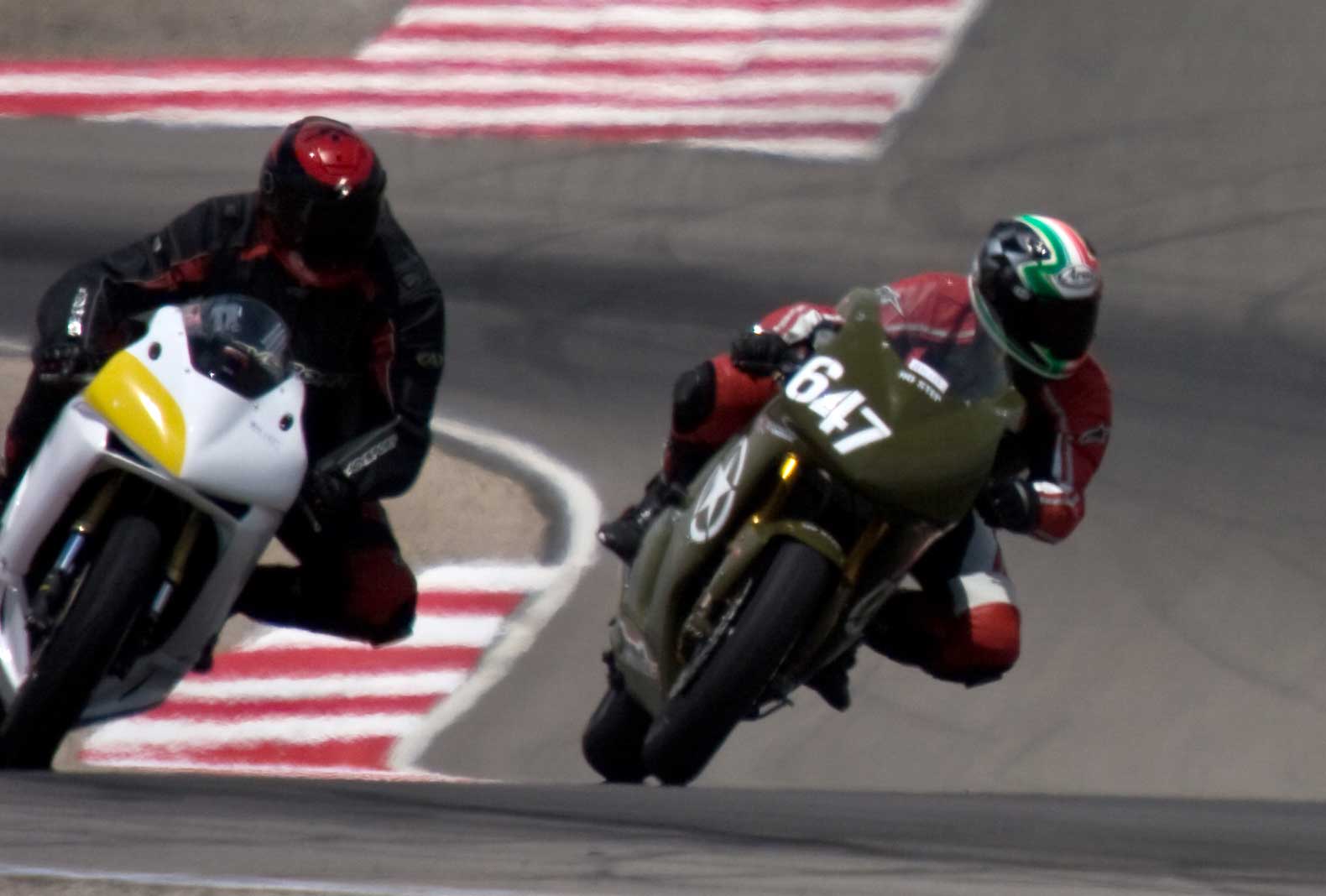 How Do You Trail Brake When Cornering A Motorcycle?